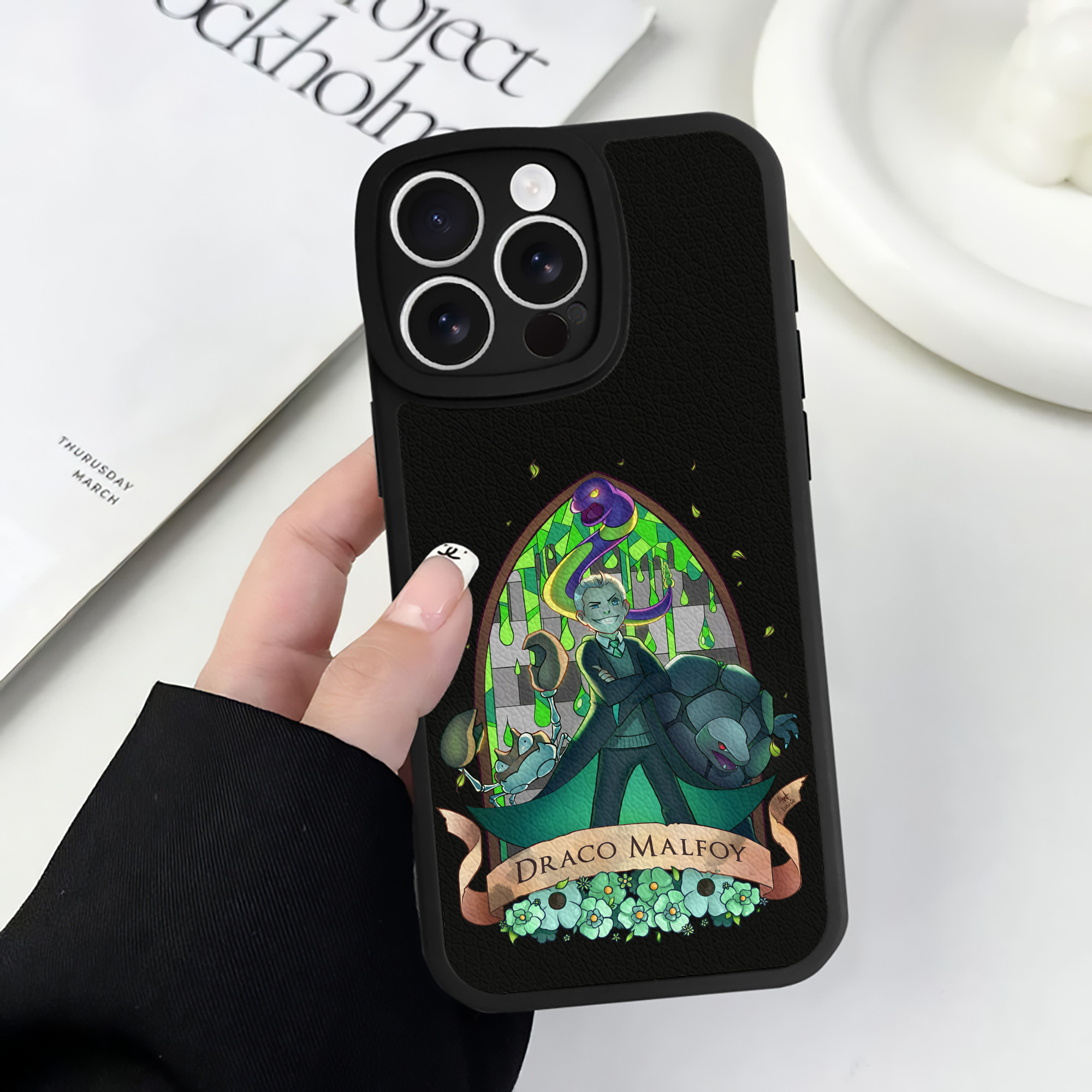 （画像用） Harry Potter ハリー・ポッターシリーズ 【iPhone 16シリーズ対応】シリコンスマホケース（レザー調） 材質：シリコン